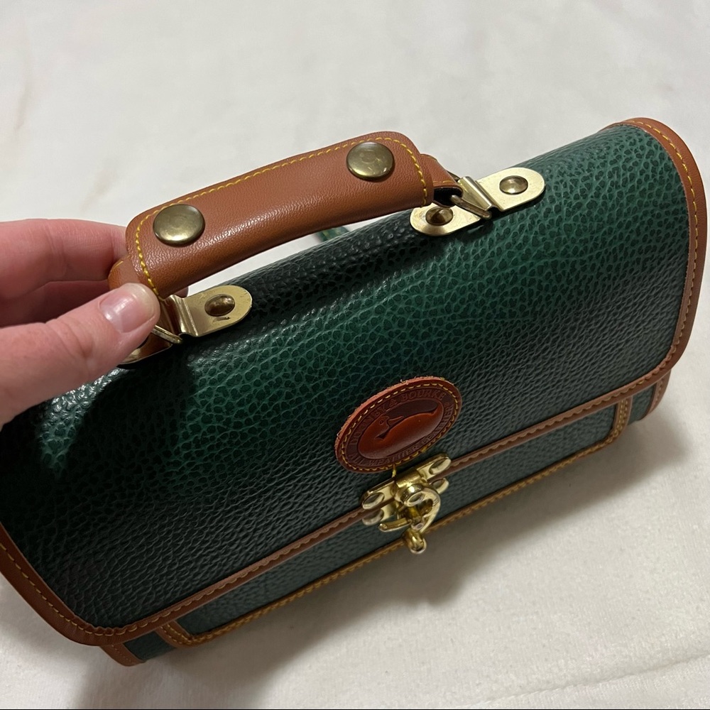 Dooney & Bourke vintage crossbody purse ivy green leather clutch - Picture 3 of 9